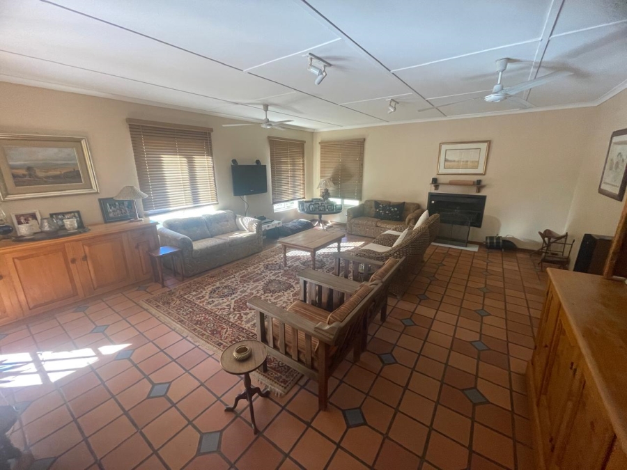 Commercial Property for Sale in De Rust Western Cape